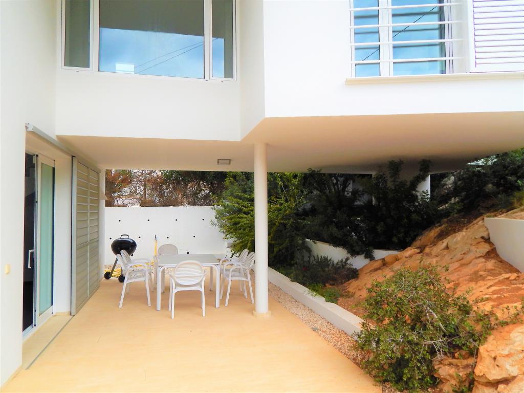Qlistings Spectacular Modern 5 Bed Villa only 10 mins Walk to El Portet Beach in Moraira image 9