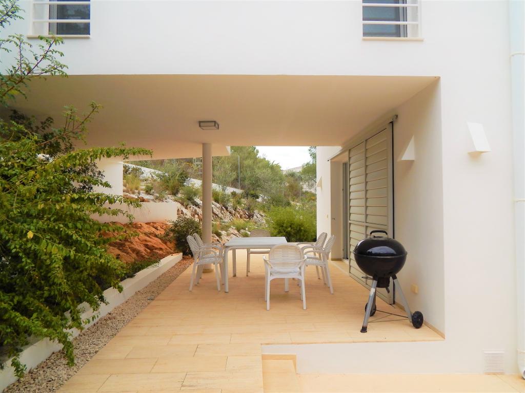 Qlistings Spectacular Modern 5 Bed Villa only 10 mins Walk to El Portet Beach in Moraira image 10