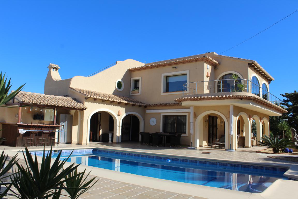 Villa in Moraira 