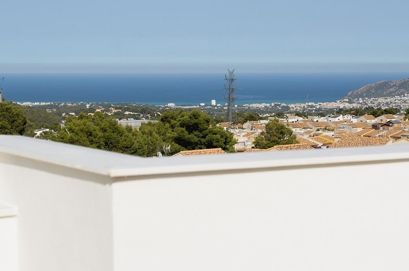 Qlistings Brand New Villa with Sea Views in Polop image 6