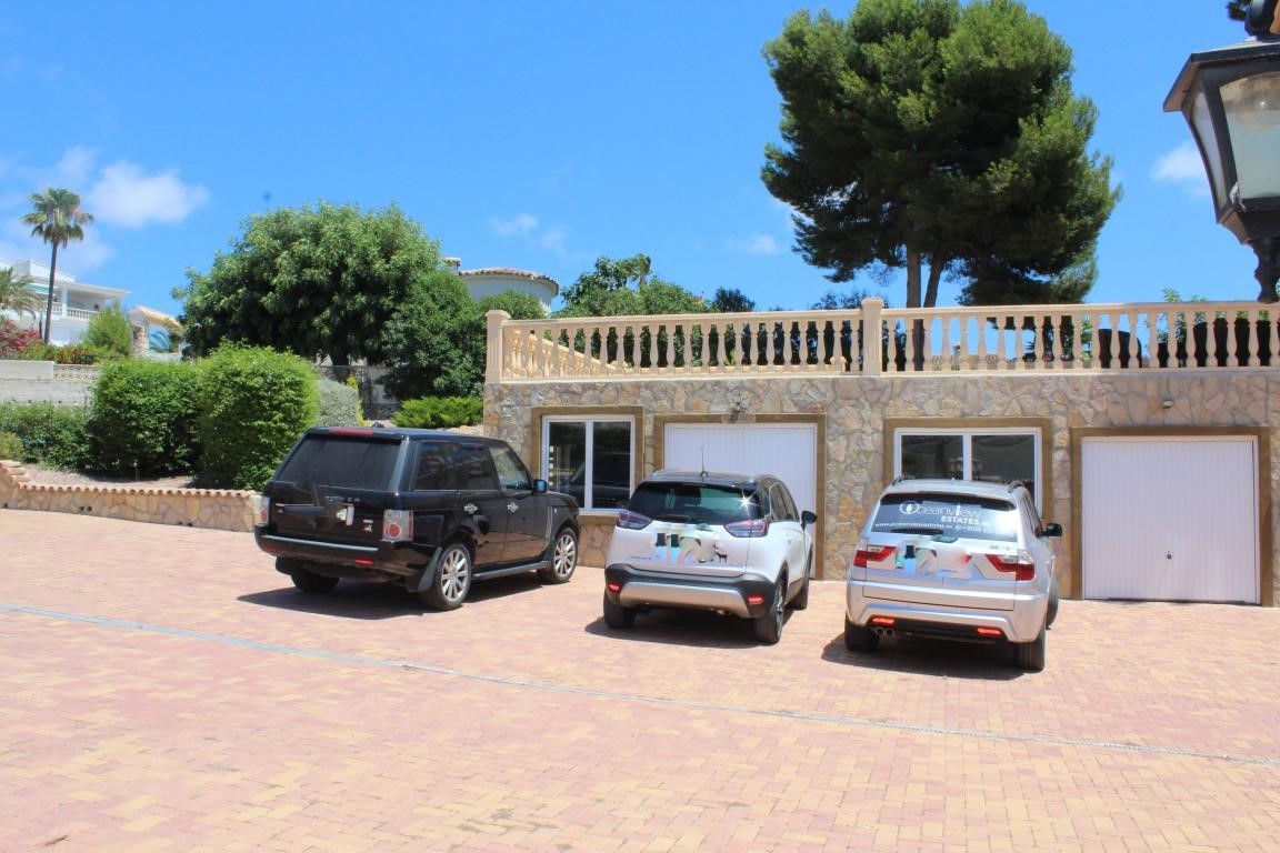 Villa in Moraira 