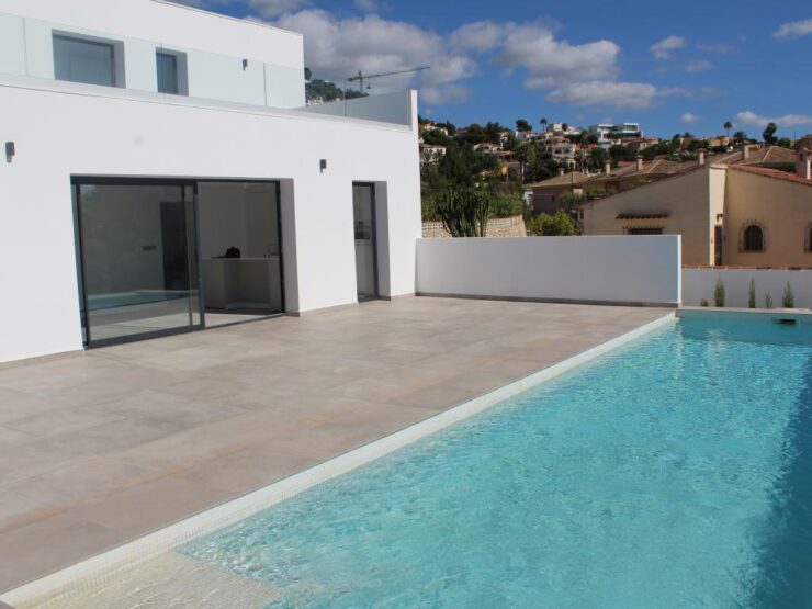 Qlistings - Stunning villa in El Madronal Property Thumbnail