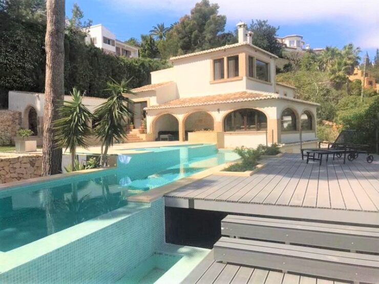Fantastic 5 Bed Villa With Sea Views Fully Reformed In Javea