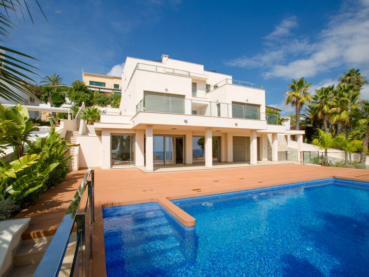 Qlistings - Luxury 4 bed 5 bath villa In Moraira with Seaviews Property Image
