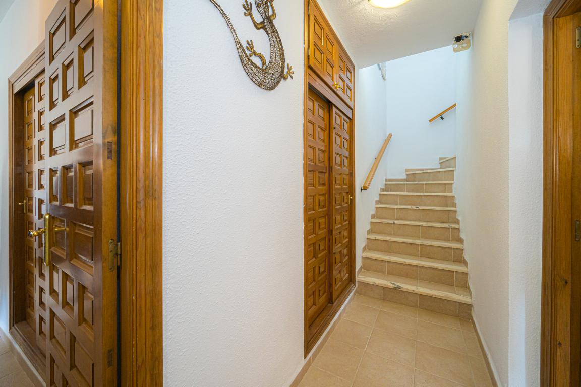 Villa in Cumbre Del Sol 