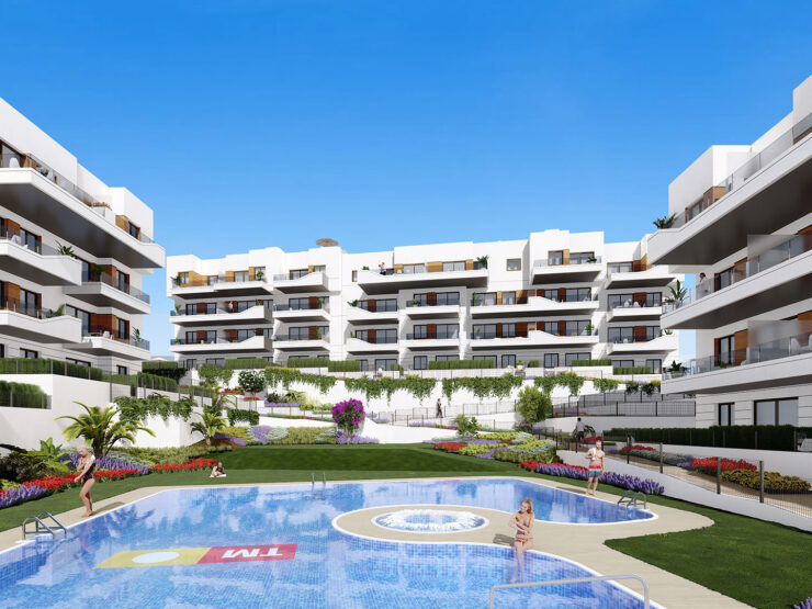 Beach 2 and 3 Bed Apartments with Communal Pool and Large Common area in Villamartín
