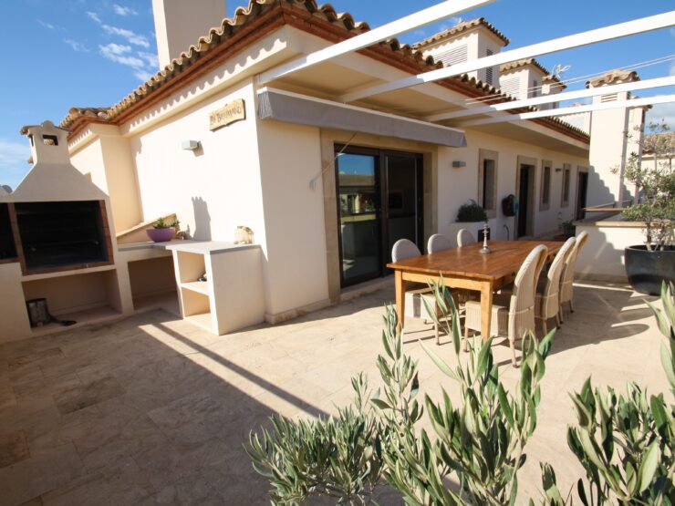 Lovely 3 Bed 2 Bath Penthouse in the Center Of Moraira