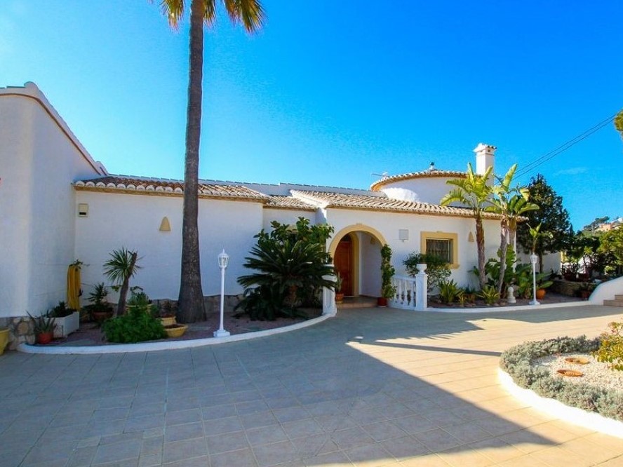 Villa in Moraira 