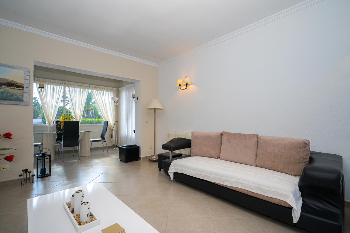 Venta. Villa en Moraira