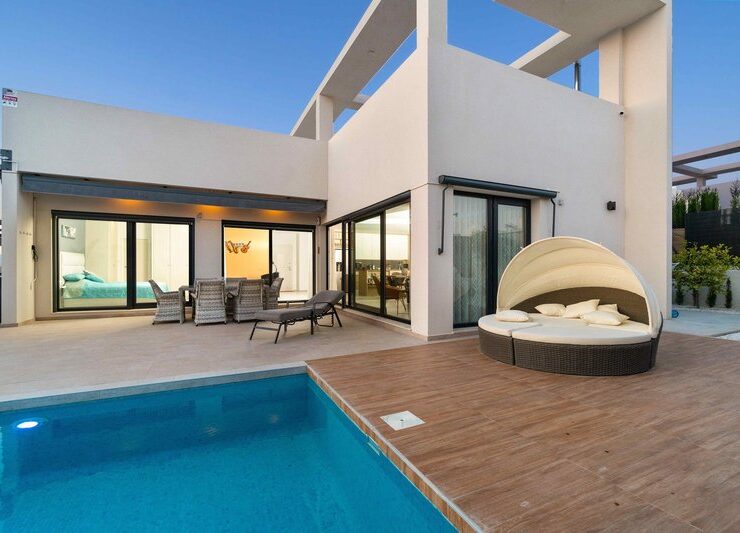 Brand New 3 Bed Villa With Private Pool and Solarium Benijofar