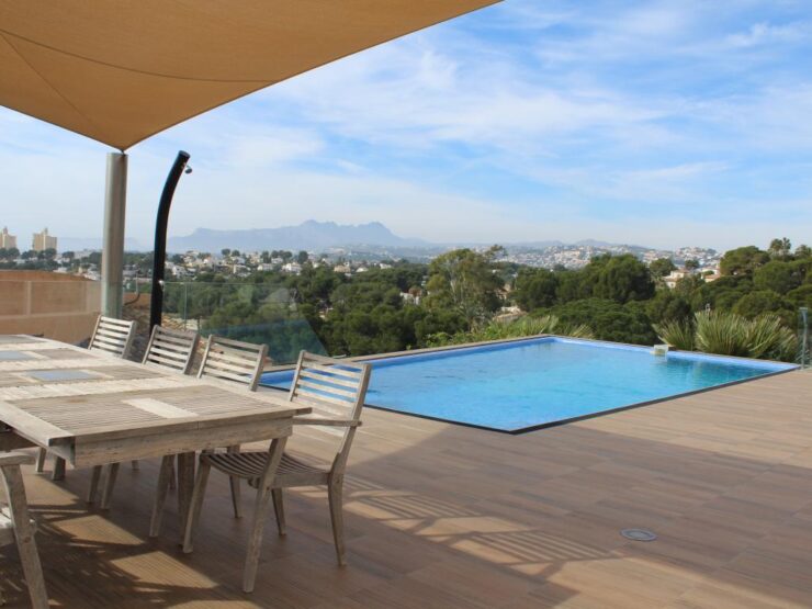 Very Modern 4 Bed Villa With Stunning Sea Views Located in the Most Prestigious Area In Moraira, El Portet