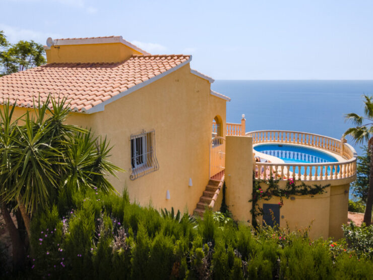 Fantastic Front Line To The Sea Villa in Cumbre Del Sol