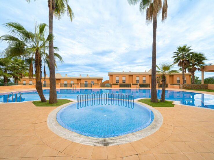 lovely 2 bedroom 2 bathroom Penthouse close to Denia and Javea with Panoramic sea views