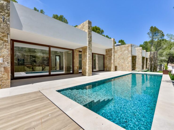 Luxury 3 Bed Villa  Second Line To The Sea In Altea