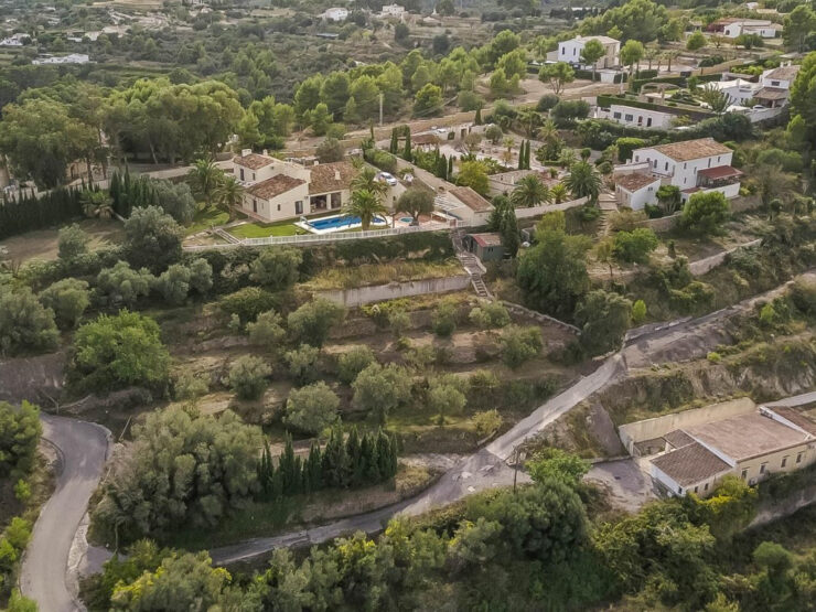 Main Photo of a 7 bedroom  Finca for sale