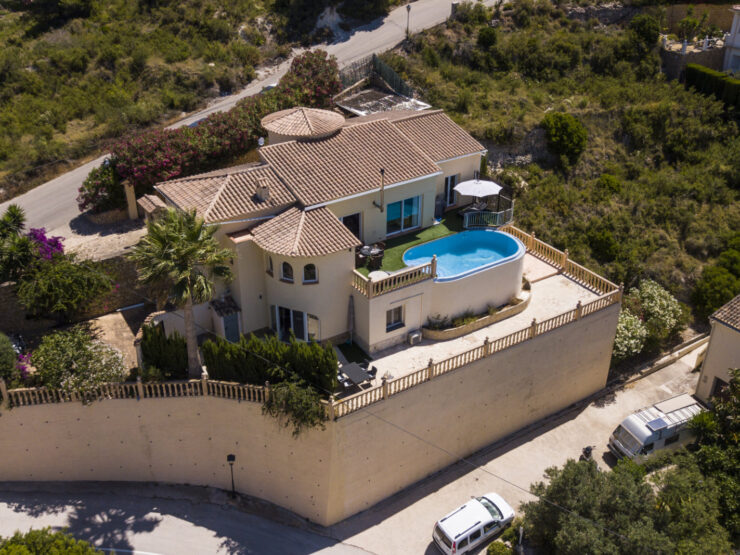 Spacious villa with fantastic sea view for sale in Teulada