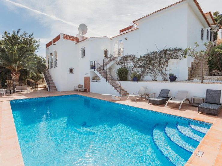 6 bedroom Villa in Puerto Blanco Calpe