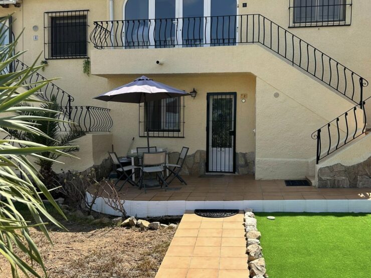 Main Photo of a 3 bedroom  Apartment for sale