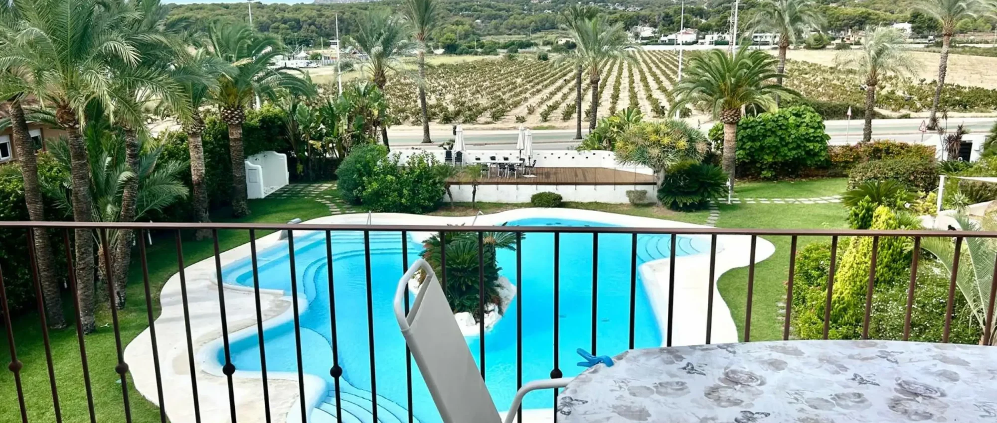 Penthouse with Solarium and Private plunge pool for sale in Moraira